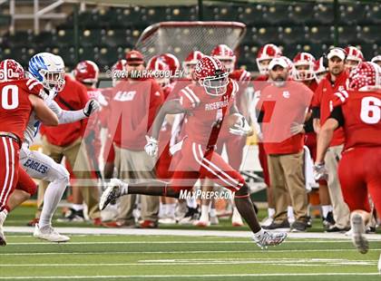 Thumbnail 1 in El Campo vs. Lindale (UIL 4A D1 Area Playoff) photogallery.
