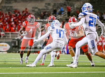 Thumbnail 2 in El Campo vs. Lindale (UIL 4A D1 Area Playoff) photogallery.