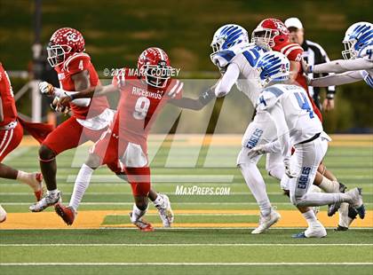 Thumbnail 3 in El Campo vs. Lindale (UIL 4A D1 Area Playoff) photogallery.
