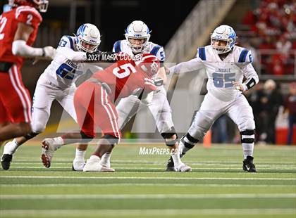 Thumbnail 3 in El Campo vs. Lindale (UIL 4A D1 Area Playoff) photogallery.