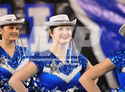 Thumbnail 1 in El Campo vs. Lindale (UIL 4A D1 Area Playoff) photogallery.