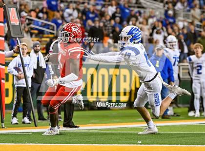 Thumbnail 2 in El Campo vs. Lindale (UIL 4A D1 Area Playoff) photogallery.