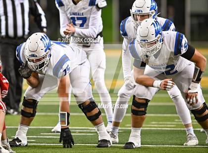 Thumbnail 1 in El Campo vs. Lindale (UIL 4A D1 Area Playoff) photogallery.
