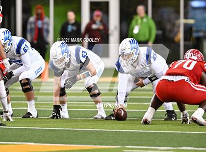 Thumbnail 2 in El Campo vs. Lindale (UIL 4A D1 Area Playoff) photogallery.