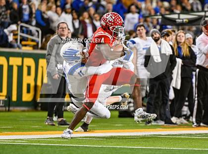 Thumbnail 3 in El Campo vs. Lindale (UIL 4A D1 Area Playoff) photogallery.