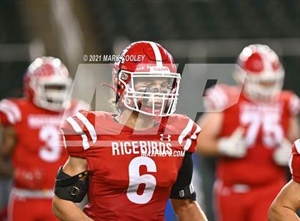 Thumbnail 3 in El Campo vs. Lindale (UIL 4A D1 Area Playoff) photogallery.