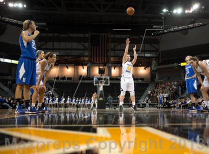 Thumbnail 1 in Highlands vs Notre Dame (KHSAA Ninth Region Final) photogallery.