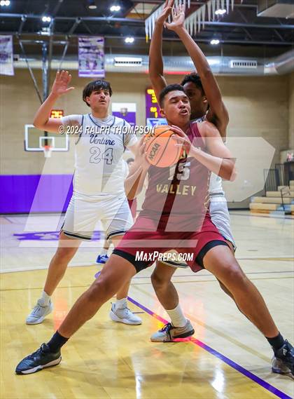 Thumbnail 2 in Golden Valley vs. Venture Academy (Joe Bowers Memorial Tournament) photogallery.