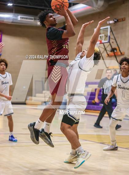 Thumbnail 2 in Golden Valley vs. Venture Academy (Joe Bowers Memorial Tournament) photogallery.