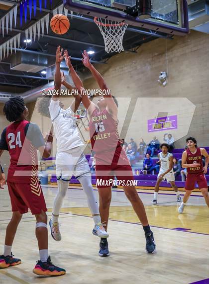 Thumbnail 2 in Golden Valley vs. Venture Academy (Joe Bowers Memorial Tournament) photogallery.