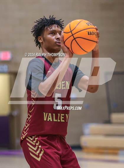 Thumbnail 2 in Golden Valley vs. Venture Academy (Joe Bowers Memorial Tournament) photogallery.