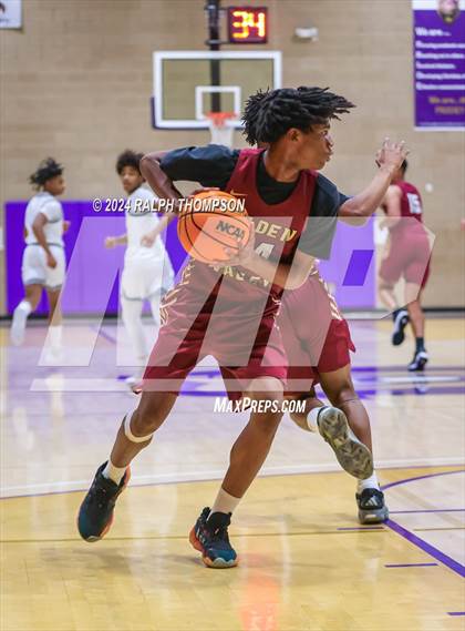 Thumbnail 3 in Golden Valley vs. Venture Academy (Joe Bowers Memorial Tournament) photogallery.