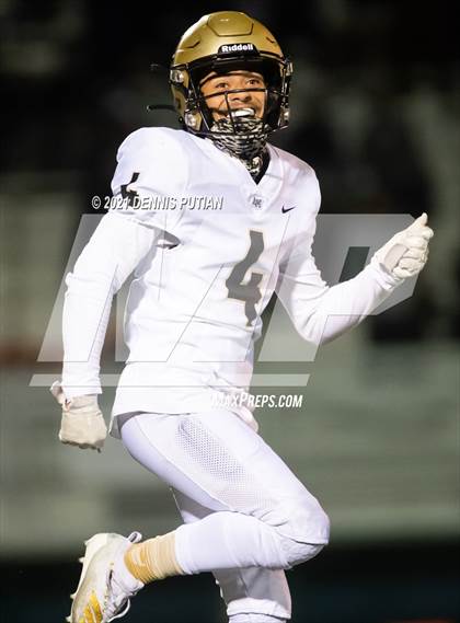 Thumbnail 2 in Archbishop Mitty @ Valley Christian photogallery.