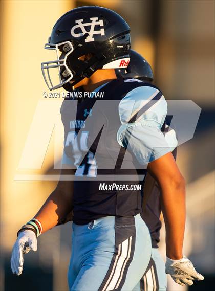 Thumbnail 2 in Archbishop Mitty @ Valley Christian photogallery.