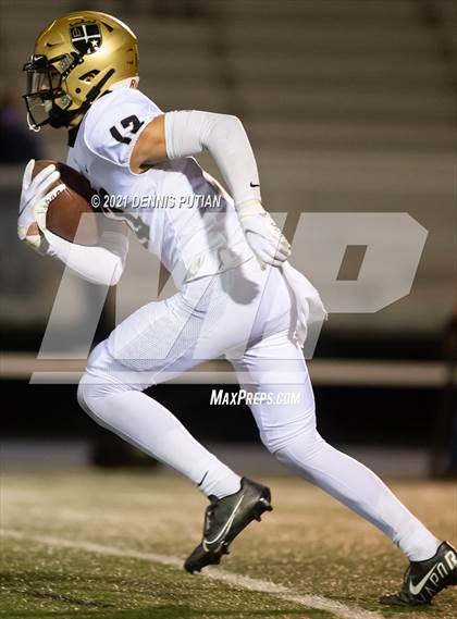 Thumbnail 3 in Archbishop Mitty @ Valley Christian photogallery.