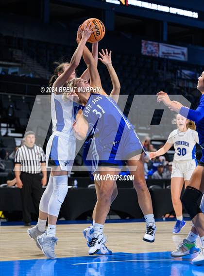 Thumbnail 2 in Denver Christian vs. Mancos (CHSAA 2A Consolation Final) photogallery.