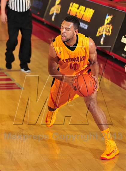 Thumbnail 1 in Bishop Gorman vs. Orange Lutheran (Nike Extravaganza) photogallery.