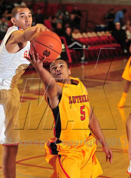 Thumbnail 1 in Bishop Gorman vs. Orange Lutheran (Nike Extravaganza) photogallery.