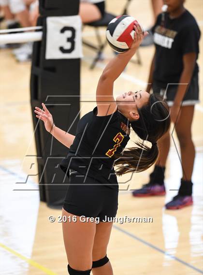 Thumbnail 1 in Chico vs. Lincoln (Nor-Cal Invitational) photogallery.