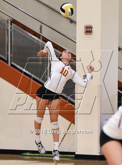 Thumbnail 1 in Chico vs. Lincoln (Nor-Cal Invitational) photogallery.