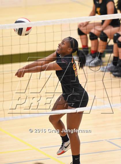 Thumbnail 2 in Chico vs. Lincoln (Nor-Cal Invitational) photogallery.