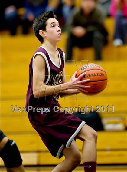 Thumbnail 3 in FR: Whitney vs Oakmont photogallery.