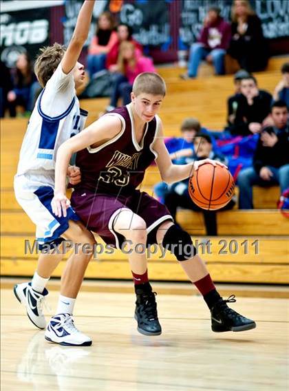 Thumbnail 3 in FR: Whitney vs Oakmont photogallery.