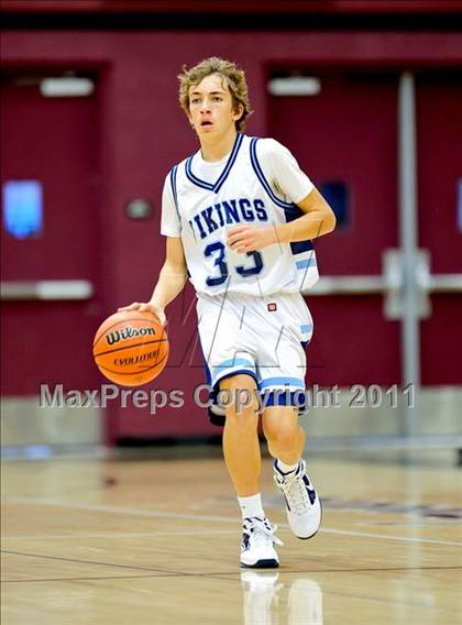 Thumbnail 2 in FR: Whitney vs Oakmont photogallery.