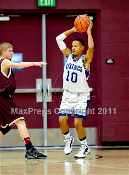 Thumbnail 1 in FR: Whitney vs Oakmont photogallery.