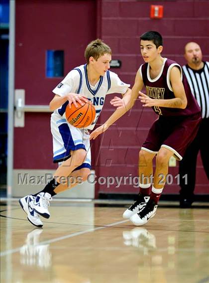 Thumbnail 3 in FR: Whitney vs Oakmont photogallery.