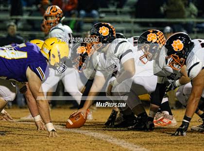 Thumbnail 3 in Meigs County vs. Trousdale County (TSSAA Division I Class 2A Semifinal) photogallery.