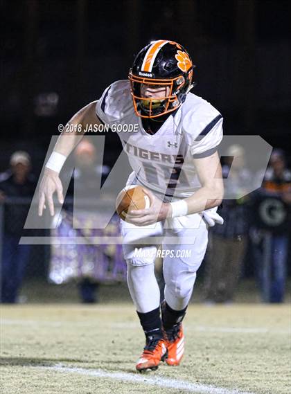 Thumbnail 2 in Meigs County vs. Trousdale County (TSSAA Division I Class 2A Semifinal) photogallery.