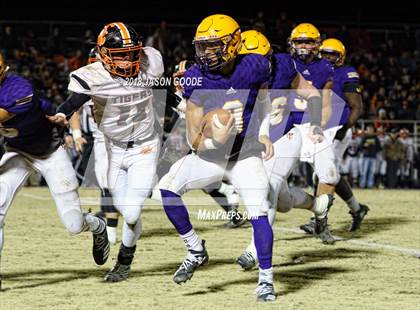 Thumbnail 2 in Meigs County vs. Trousdale County (TSSAA Division I Class 2A Semifinal) photogallery.