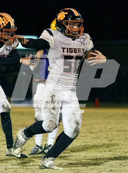 Thumbnail 3 in Meigs County vs. Trousdale County (TSSAA Division I Class 2A Semifinal) photogallery.