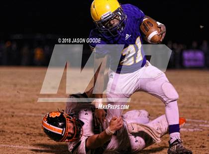Thumbnail 3 in Meigs County vs. Trousdale County (TSSAA Division I Class 2A Semifinal) photogallery.