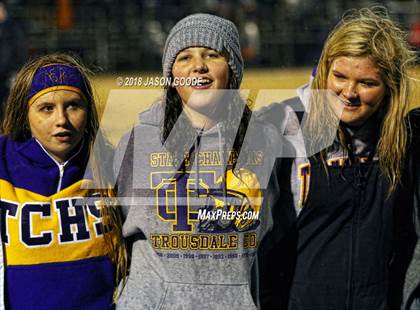 Thumbnail 3 in Meigs County vs. Trousdale County (TSSAA Division I Class 2A Semifinal) photogallery.