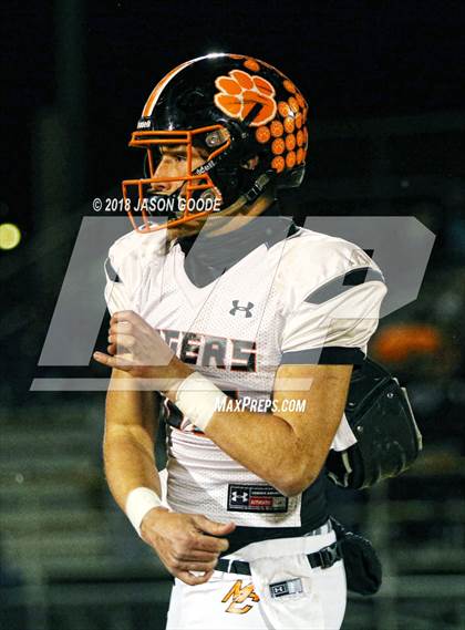 Thumbnail 3 in Meigs County vs. Trousdale County (TSSAA Division I Class 2A Semifinal) photogallery.