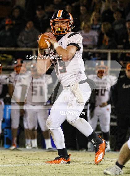 Thumbnail 3 in Meigs County vs. Trousdale County (TSSAA Division I Class 2A Semifinal) photogallery.