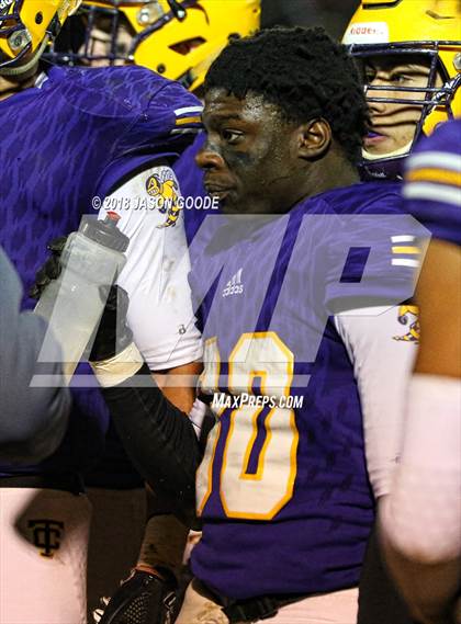 Thumbnail 3 in Meigs County vs. Trousdale County (TSSAA Division I Class 2A Semifinal) photogallery.