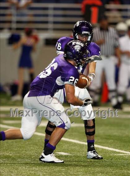 Thumbnail 2 in Port Neches-Groves vs. Gregory-Portland (Dave Campbell's Texas Football Classic) photogallery.
