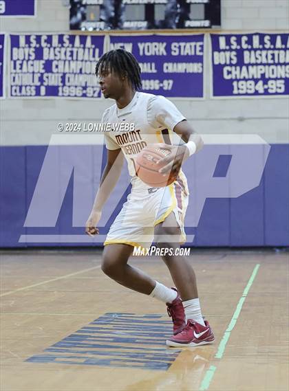 Thumbnail 1 in St. Joseph vs Mount Vernon (New York Holiday Invitational) photogallery.