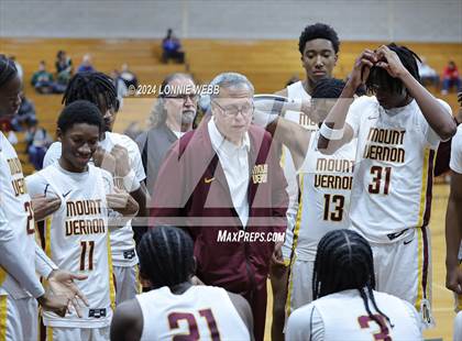 Thumbnail 1 in St. Joseph vs Mount Vernon (New York Holiday Invitational) photogallery.