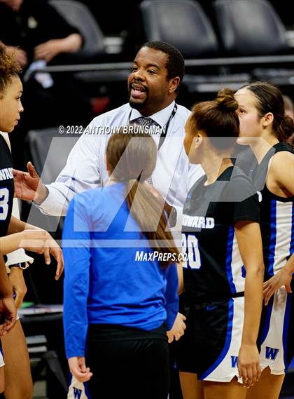 Thumbnail 3 in Windward vs Salesian College Preparatory (CIF State D1 Final) photogallery.