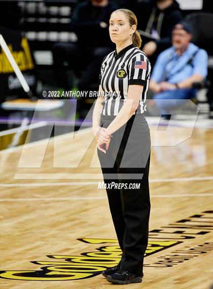 Thumbnail 2 in Windward vs Salesian College Preparatory (CIF State D1 Final) photogallery.