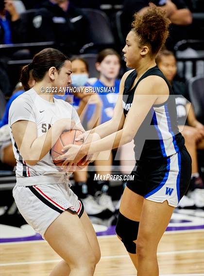 Thumbnail 2 in Windward vs Salesian College Preparatory (CIF State D1 Final) photogallery.