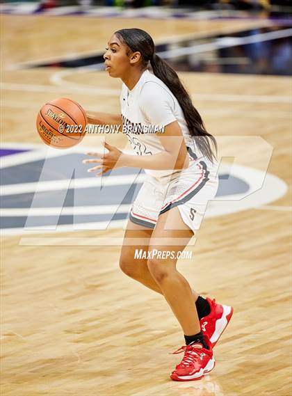 Thumbnail 1 in Windward vs Salesian College Preparatory (CIF State D1 Final) photogallery.