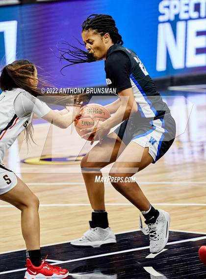 Thumbnail 3 in Windward vs Salesian College Preparatory (CIF State D1 Final) photogallery.