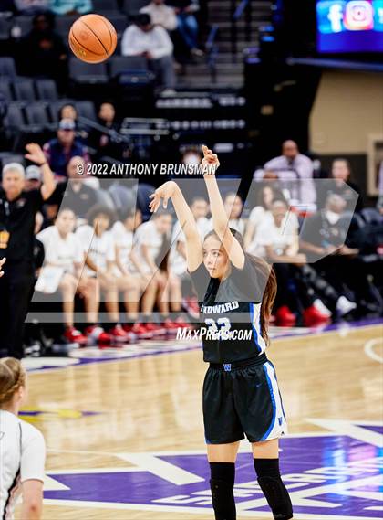 Thumbnail 1 in Windward vs Salesian College Preparatory (CIF State D1 Final) photogallery.