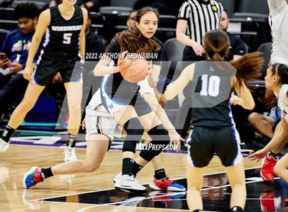 Thumbnail 3 in Windward vs Salesian College Preparatory (CIF State D1 Final) photogallery.