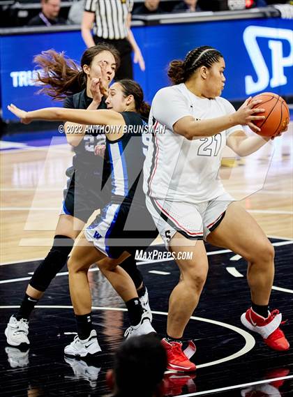 Thumbnail 1 in Windward vs Salesian College Preparatory (CIF State D1 Final) photogallery.